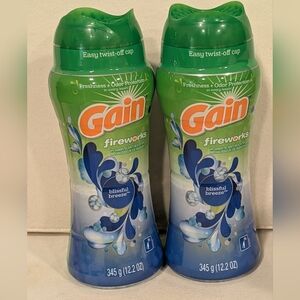 NWT 2 Gain fireworks scent beads blissful breeze bundle